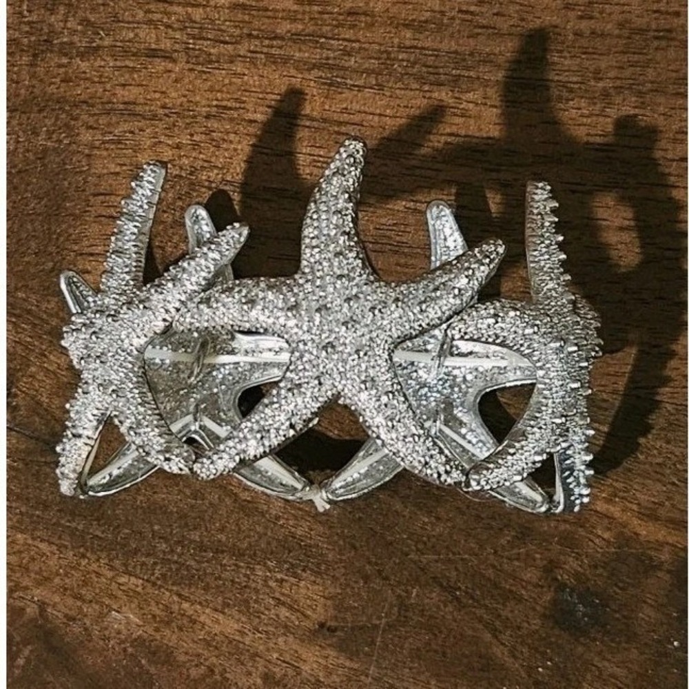 Sparkling Starfish Cuff Bracelet Silver Tone Beach Nautical Women Accessories